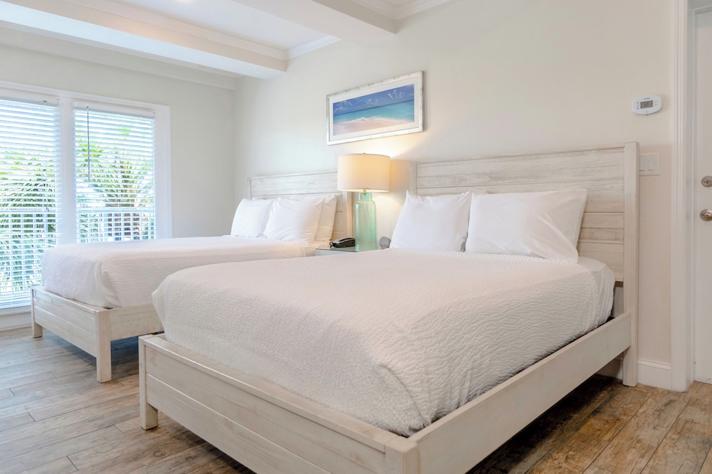 The Fold Hotels Indian Shores 34/67