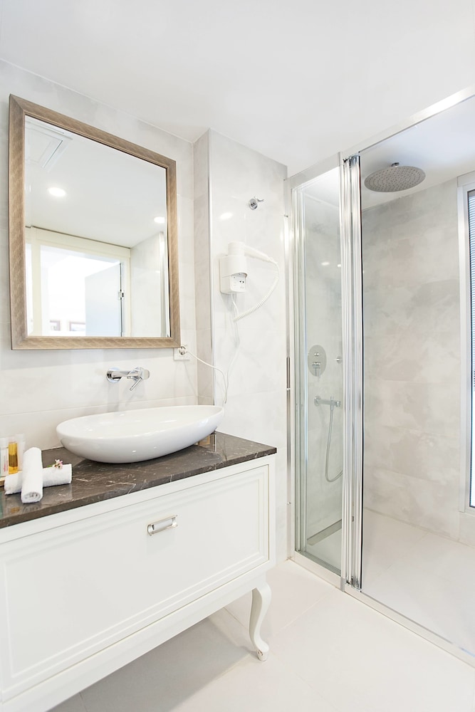 Galata Grace Hotel 12/56