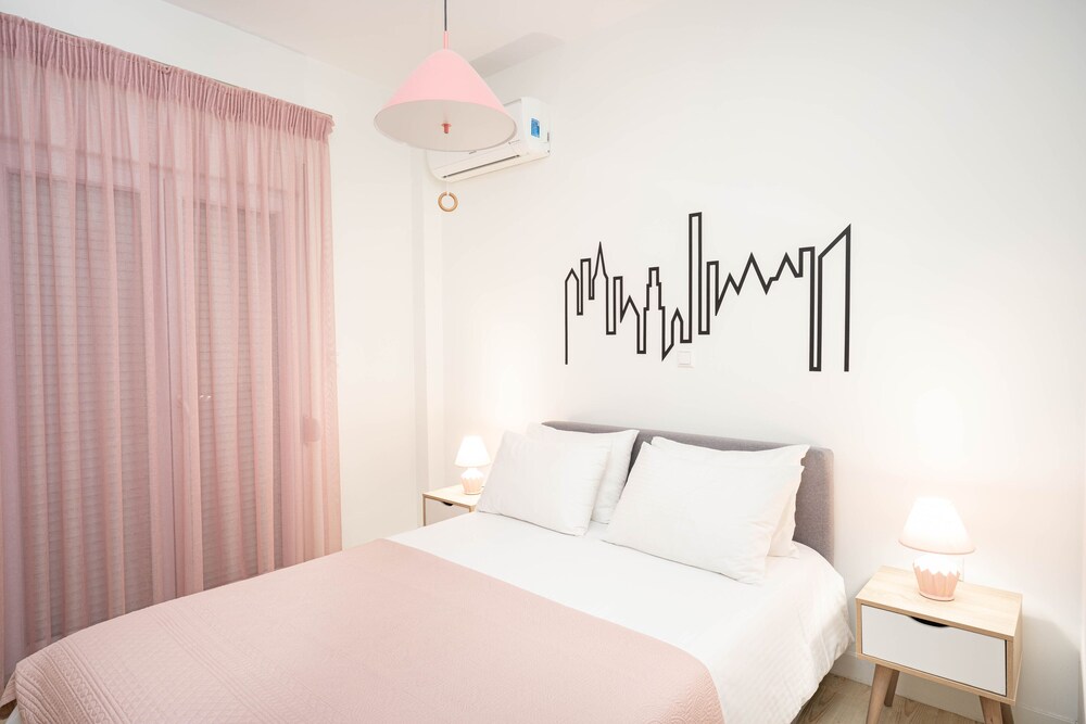 3 BEDROOMS, APARTMENT