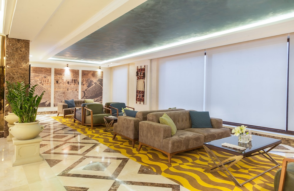 Gerasa Hotel 22/40