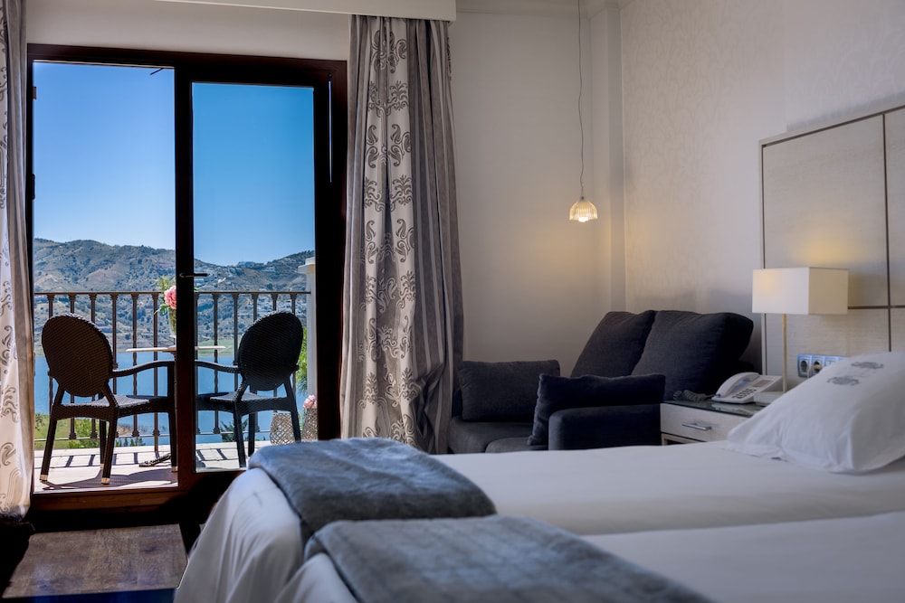B bou Hotel La Vinuela & Spa 17/66