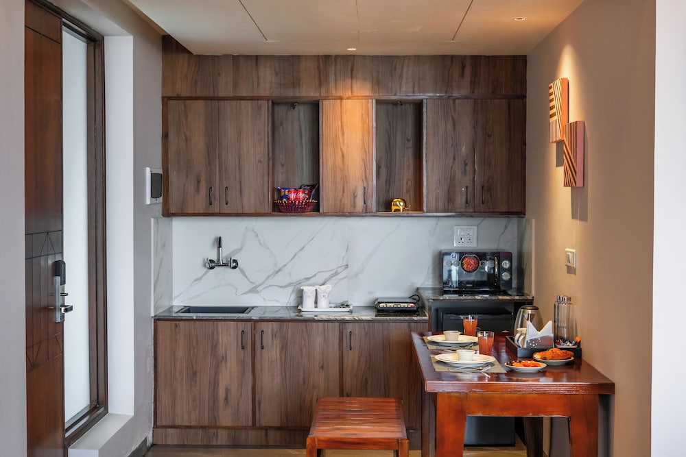 Hotel Himalayan Escape 7/50