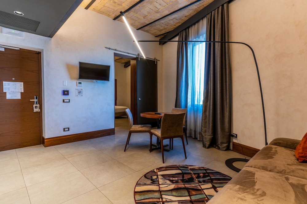 Gasometer Urban Suites 48/62