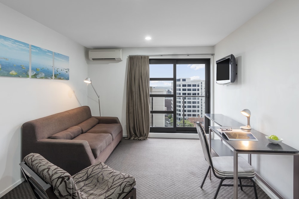Nesuto St Martins Apartment Hotel 30/41