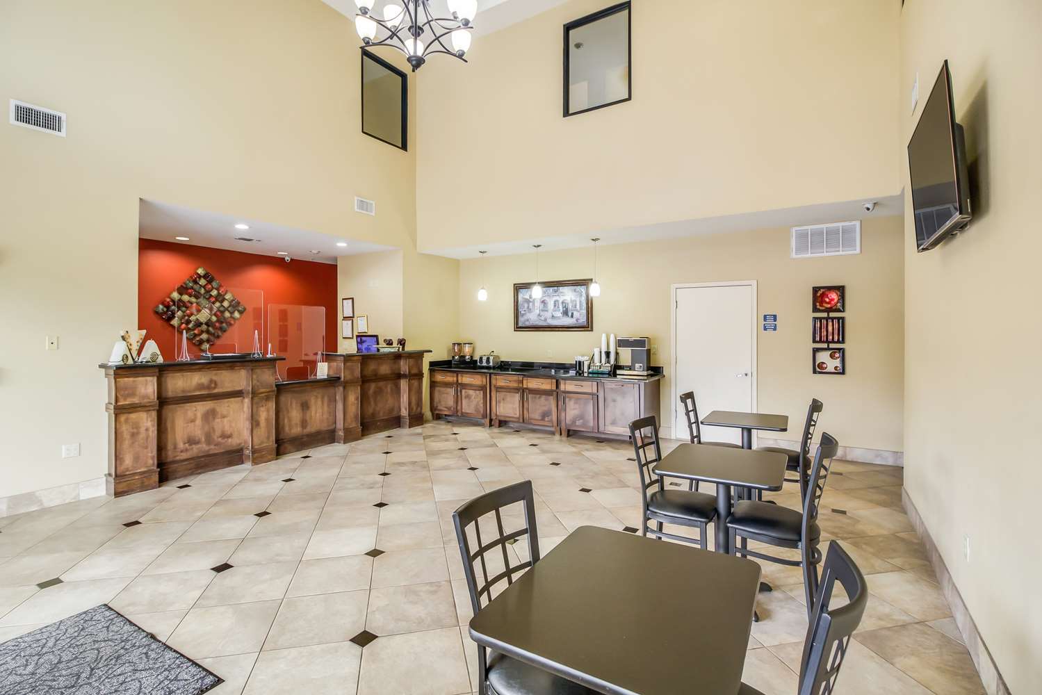 Americas Best Value Inn And Suites Tomball 28/30