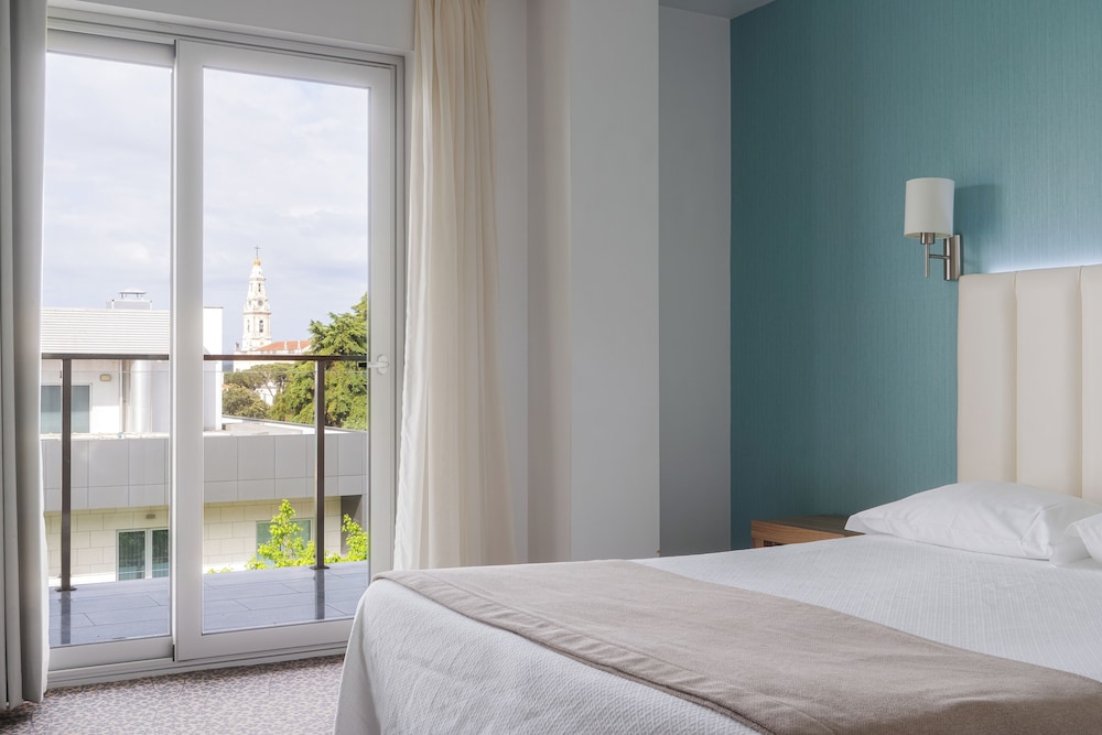 City, Double Bed