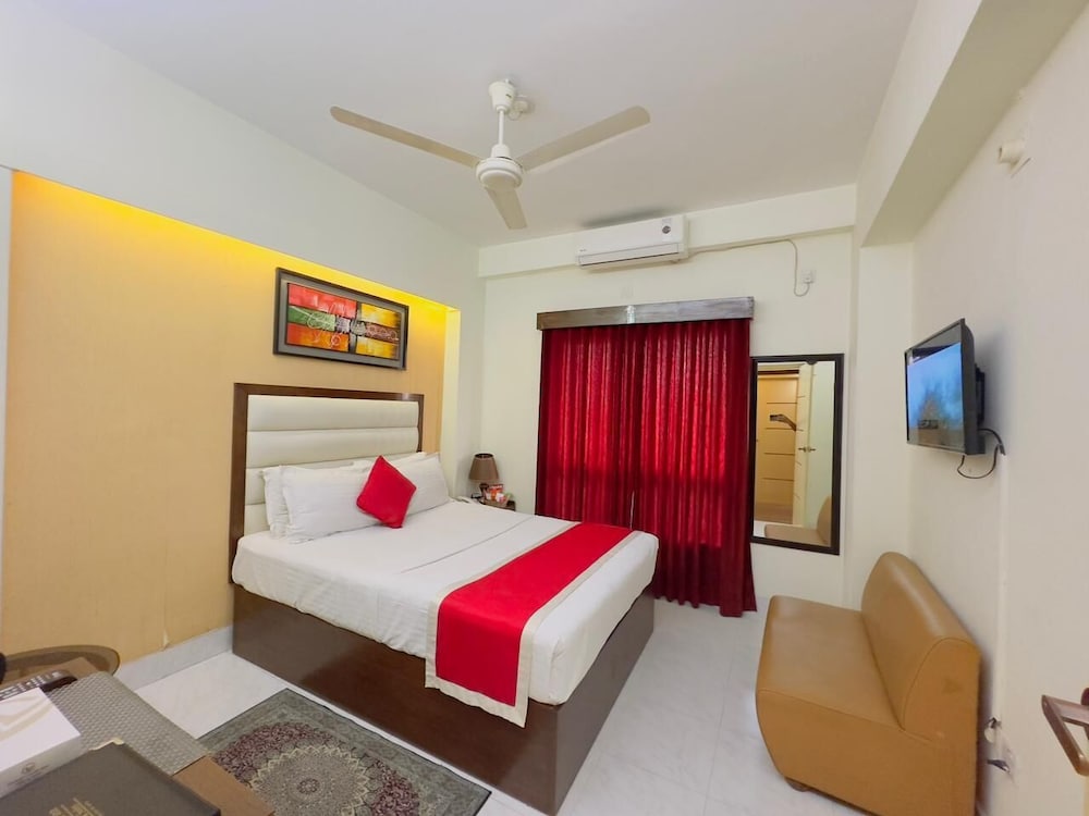 Hotel Grand Circle Inn 28/60