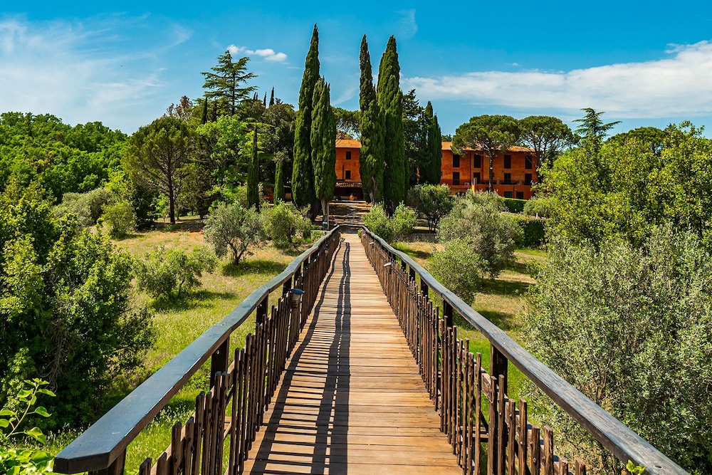 Pian Dei Mucini Resort Hotel Vittoria 40/50