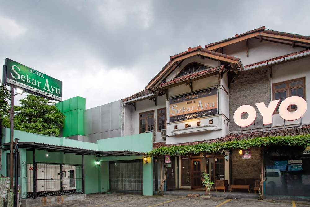Hotel Sekar Ayu 2/49