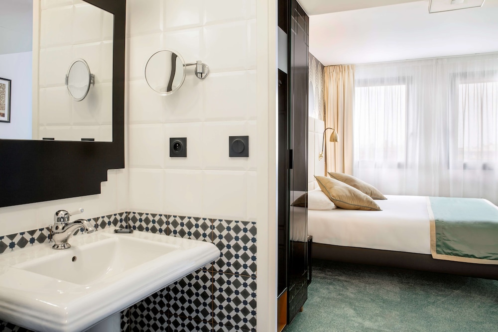Best Western Hotel Journel Saint-Laurent-Du-Var 11/45