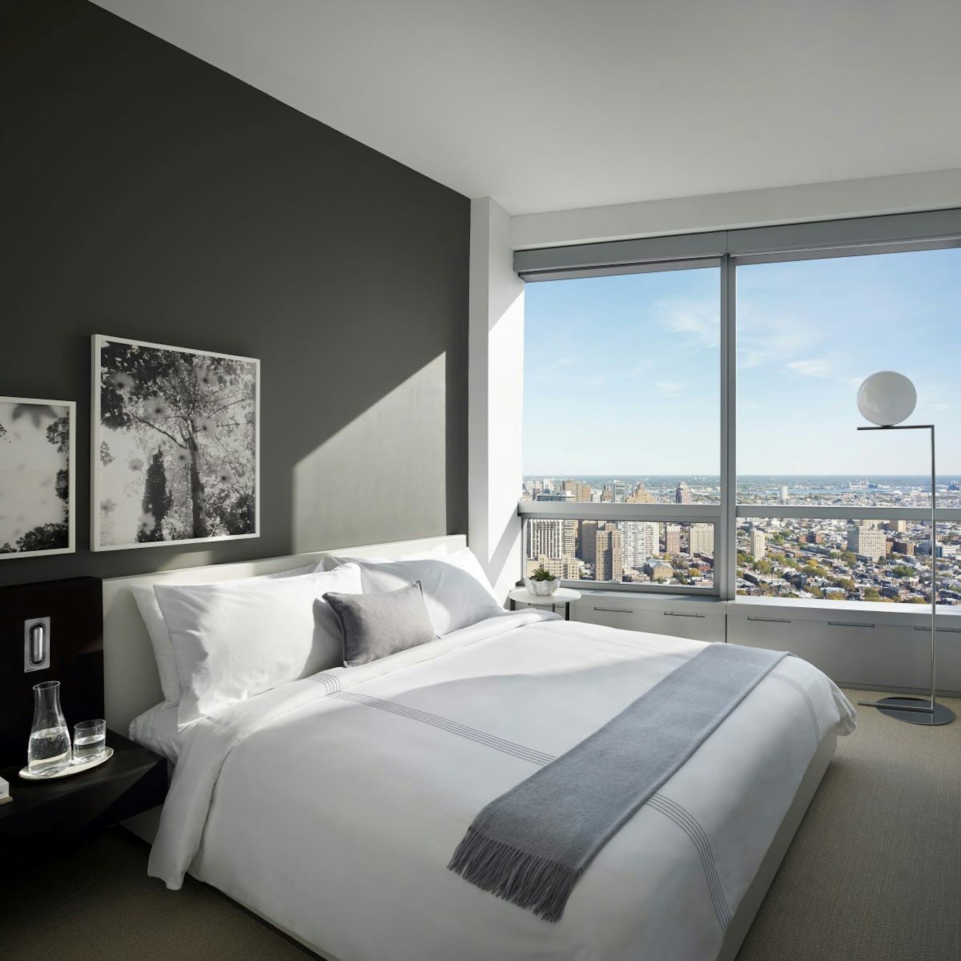2 BEDROOMS, SUNSET, PENTHOUSE, ACCESSIBLE