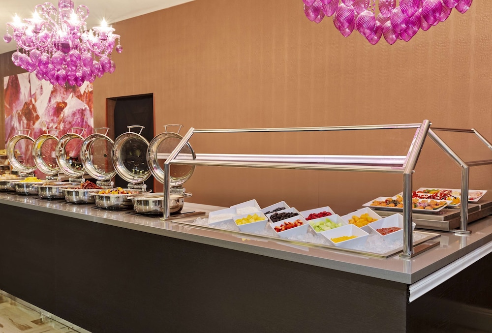restaurant-cafeteria