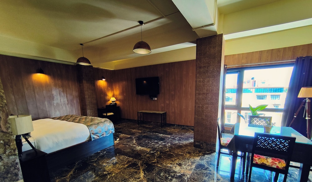 Hotel Acropolis 9/17