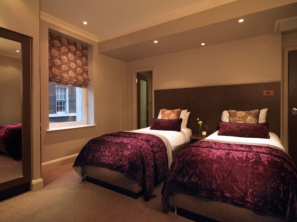 Radisson Blu Hotel London Bloomsbury 14/75