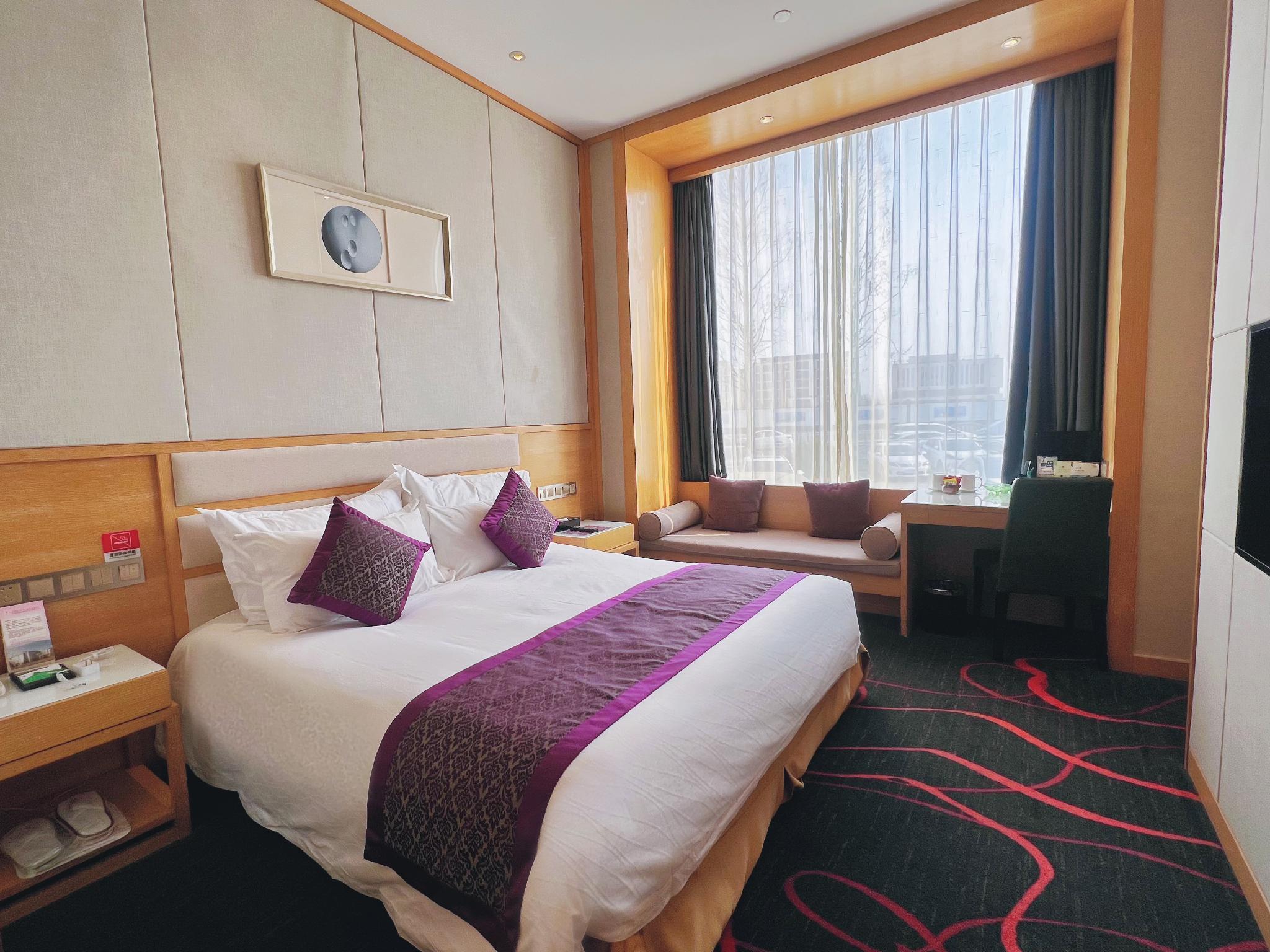 Sophia International Hotel Qingdao 9/28