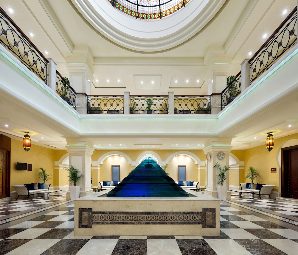 كراون بلازا الخبر(Crowne Plaza Al Khobar) 10/81