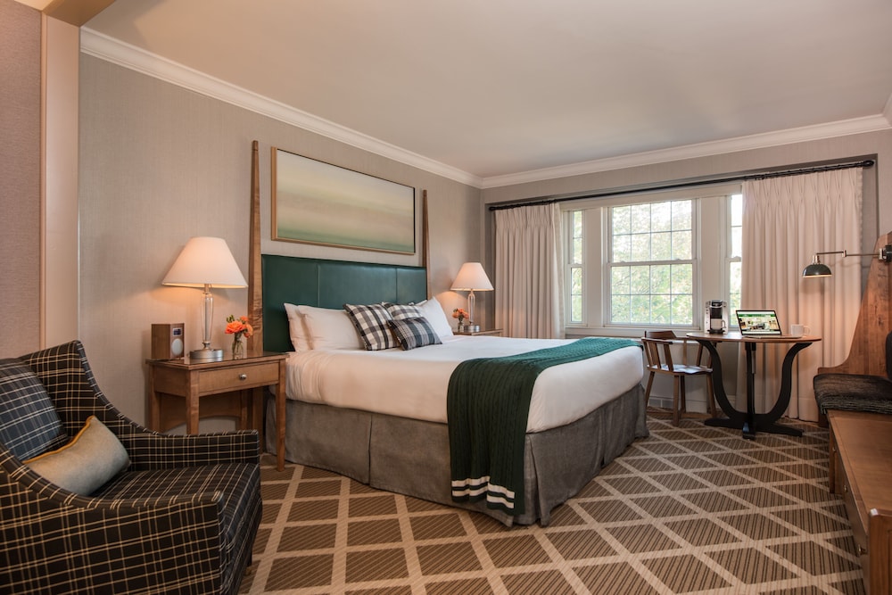Hanover Inn Dartmouth 24/63
