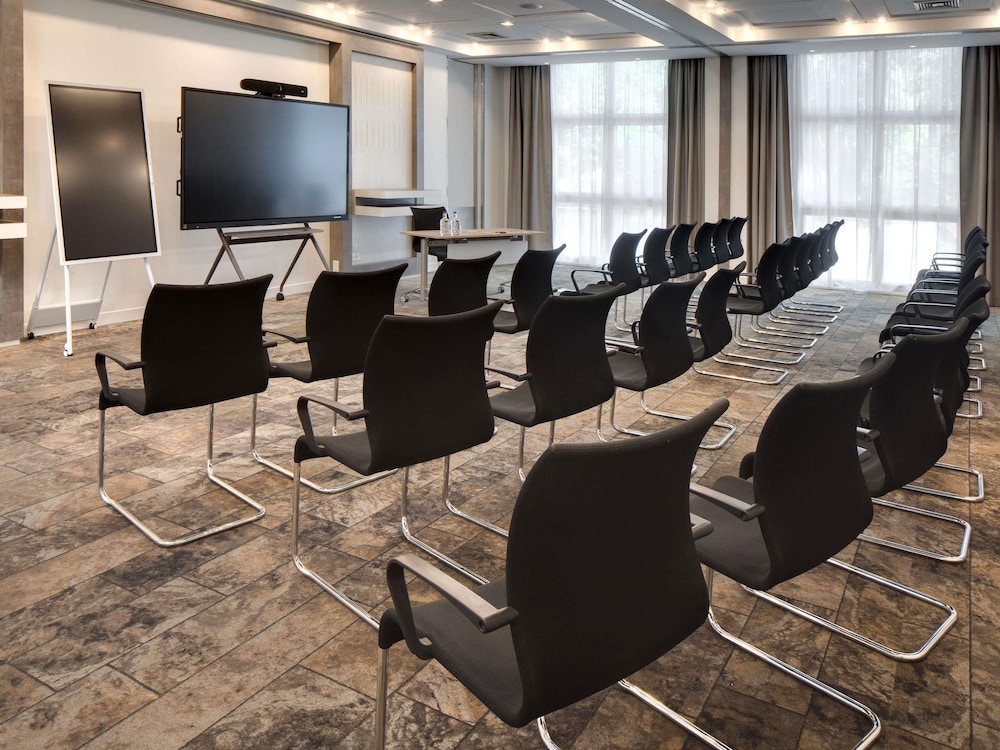 Hotel Mercure Montpellier Centre Antigone 67/74