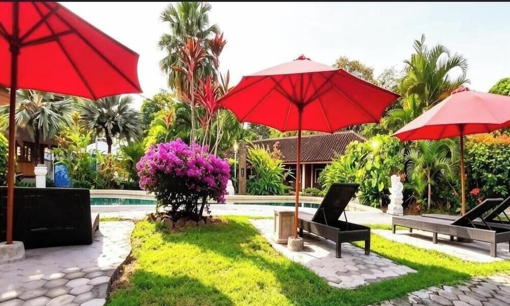Hotel Pesona Bulan Baru Senggigi 44/46