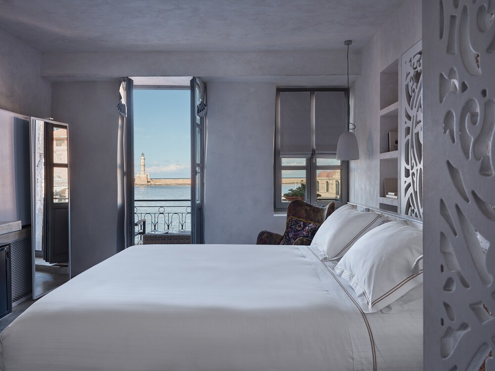 Chania Inn 15/46