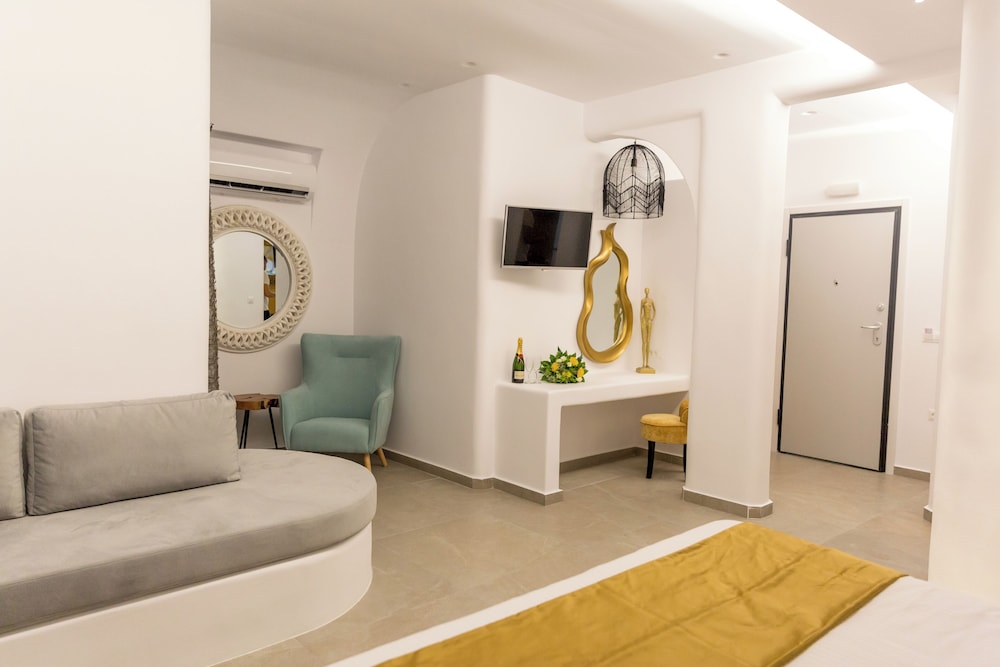 Breaq Santorini Hotel (Ex Margarita Hotel Santorini) 34/53
