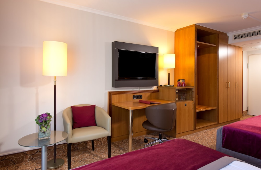 Leonardo Royal Hotel Baden Baden 81/91
