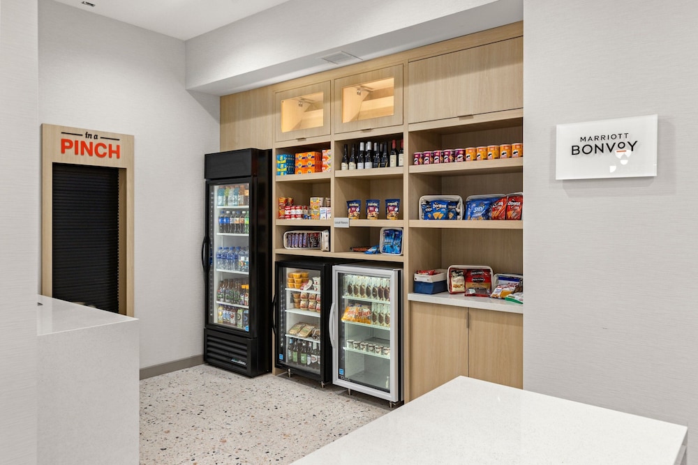 TownePlace Suites by Marriott Cape Canaveral Cocoa Beach 15/50