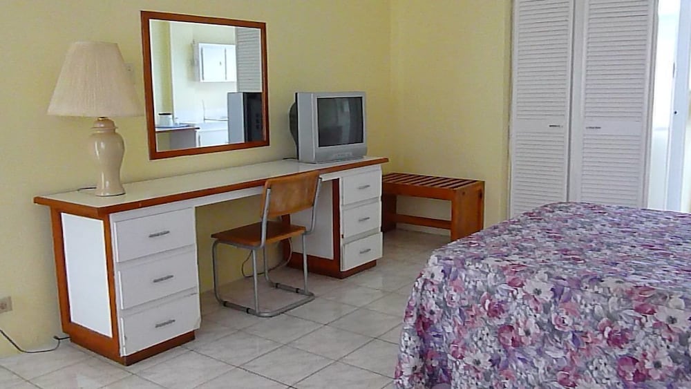 Royal Palm Suite Hotel 19/40