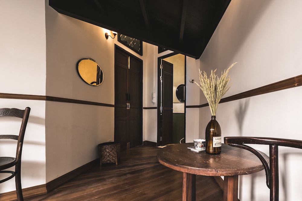 103 - Bed And Brews 24/50