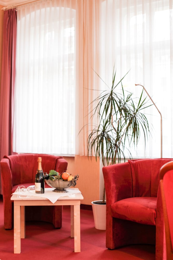 Hotel Silesia 37/56