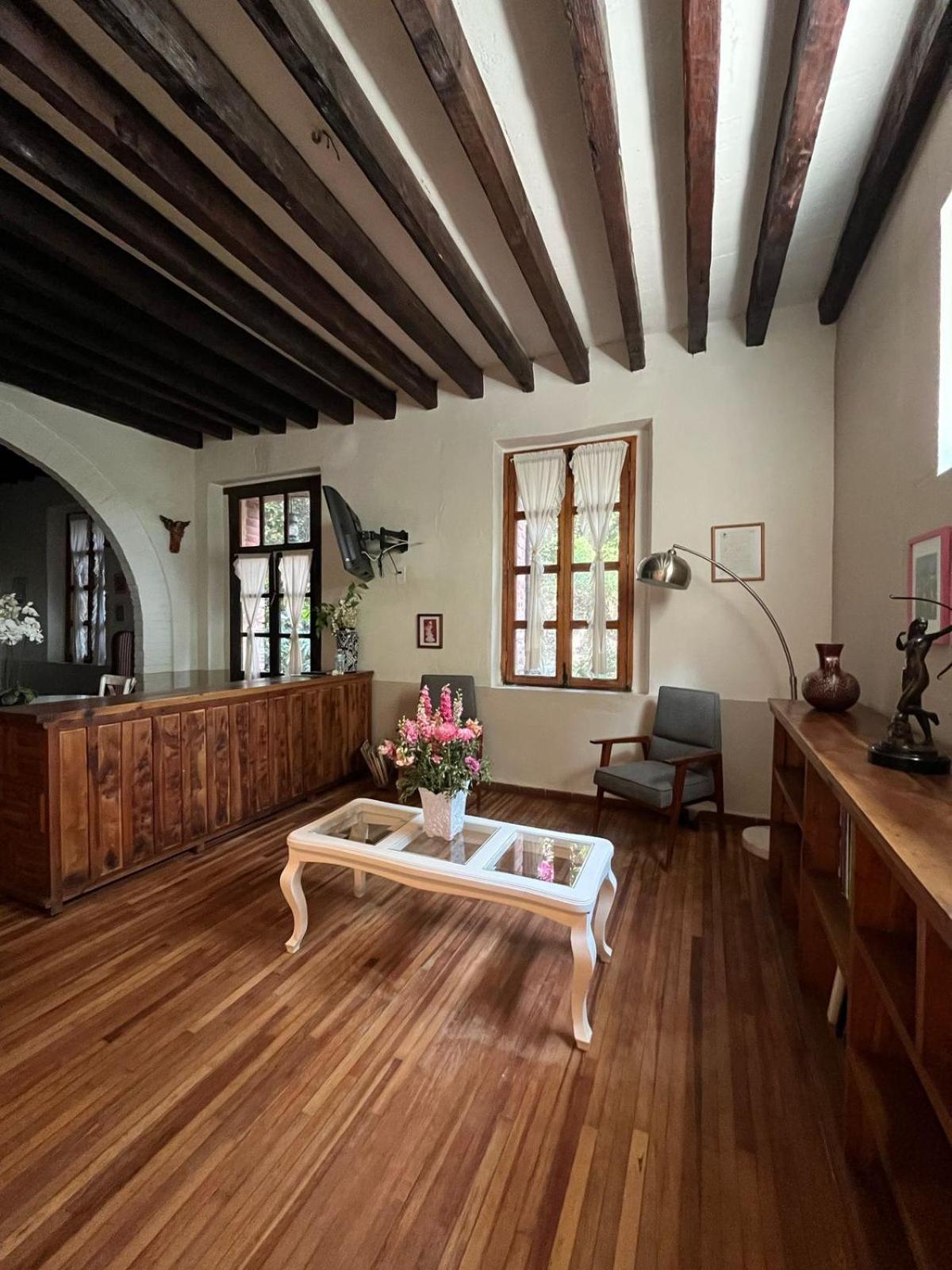 Posada Colibrí 51/64