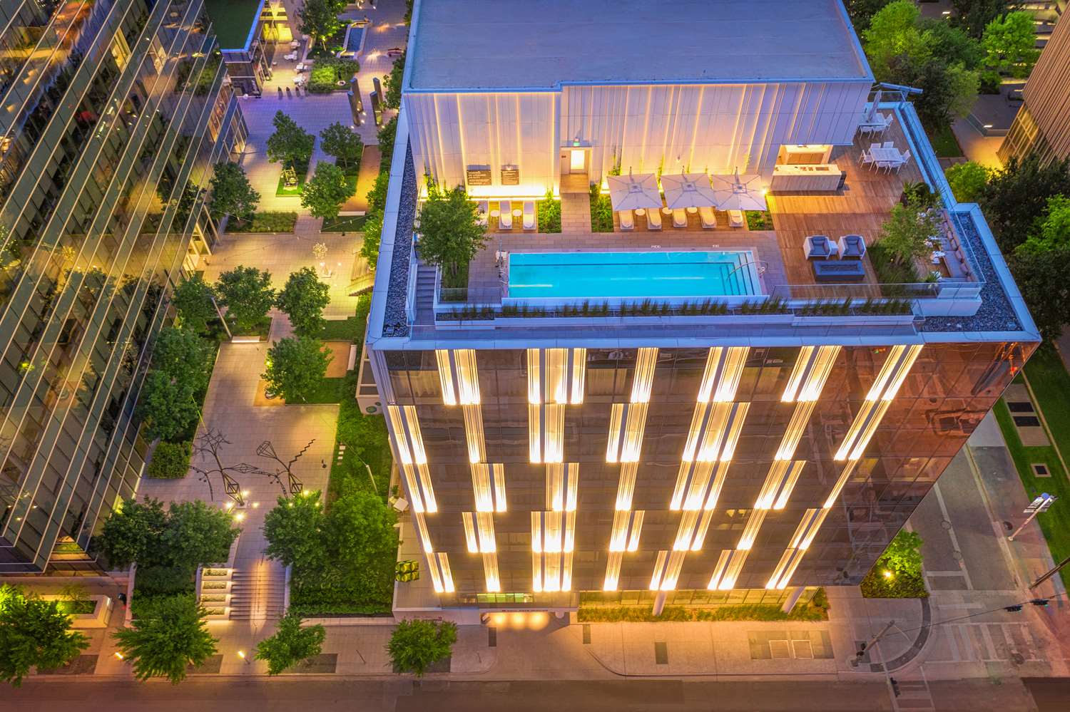 HALL Arts Hotel, Dallas, Autograph Collection 2/43