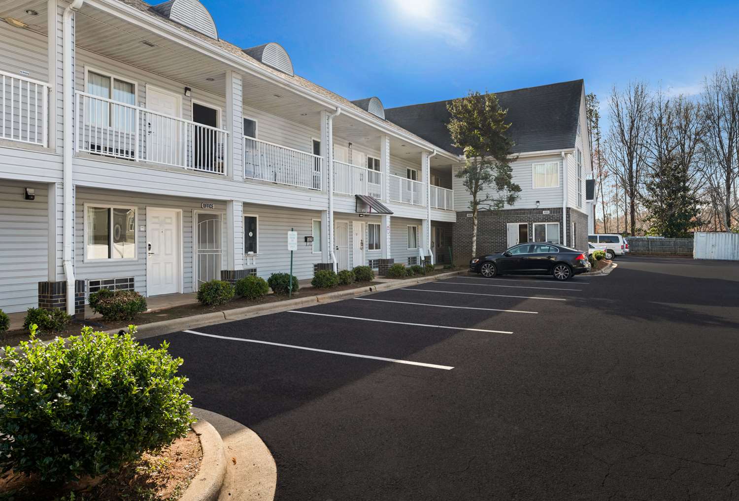 Rodeway Inn Charlotte Independence Blvd. 6/10