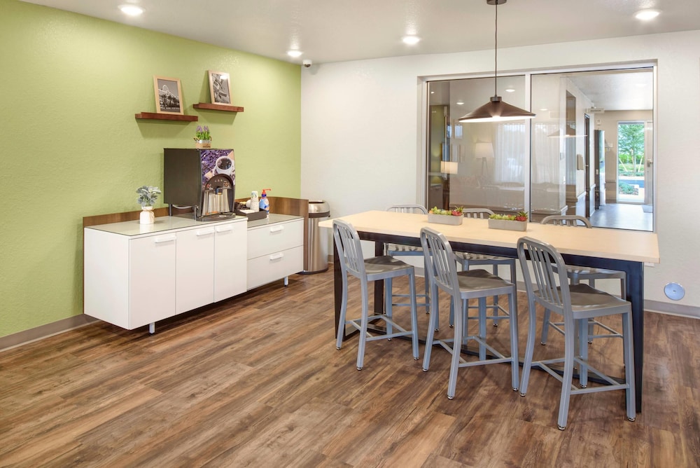 WoodSpring Suites Orlando I-4 & Convention Center 15/19