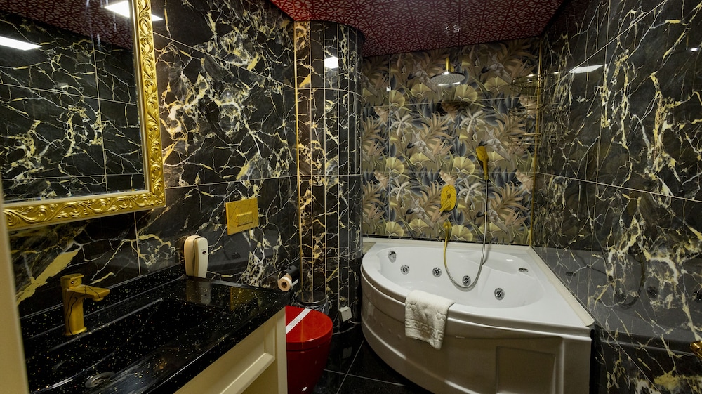 Can Adalya Palace Hotel 58/60
