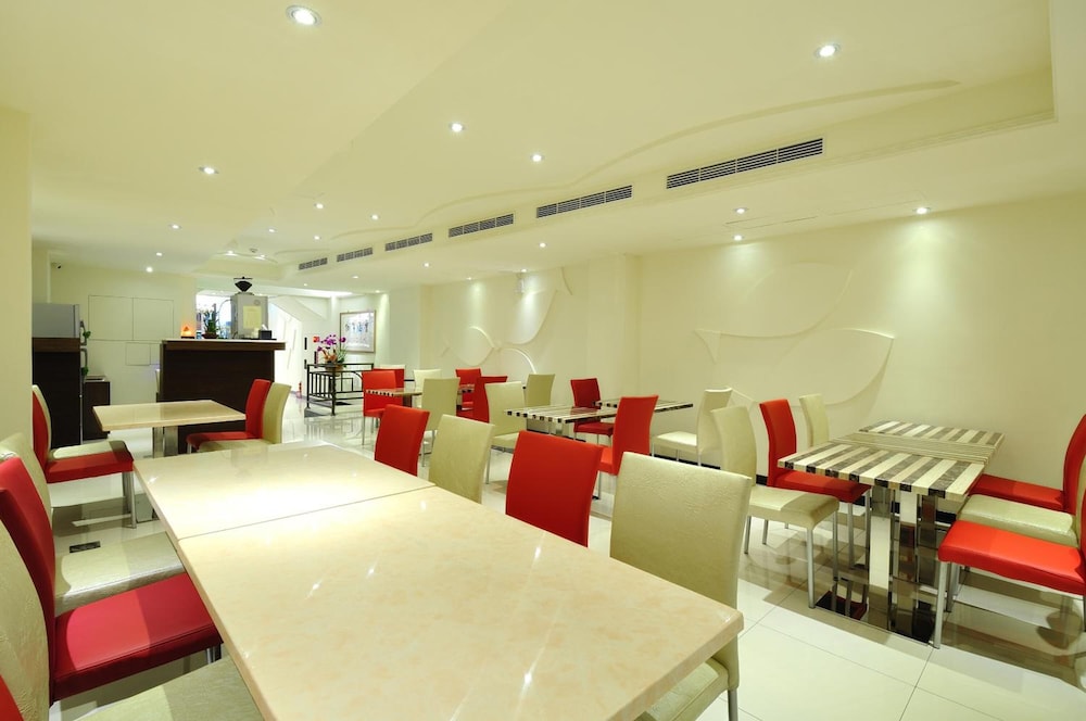 Bravo Hotel 37/43
