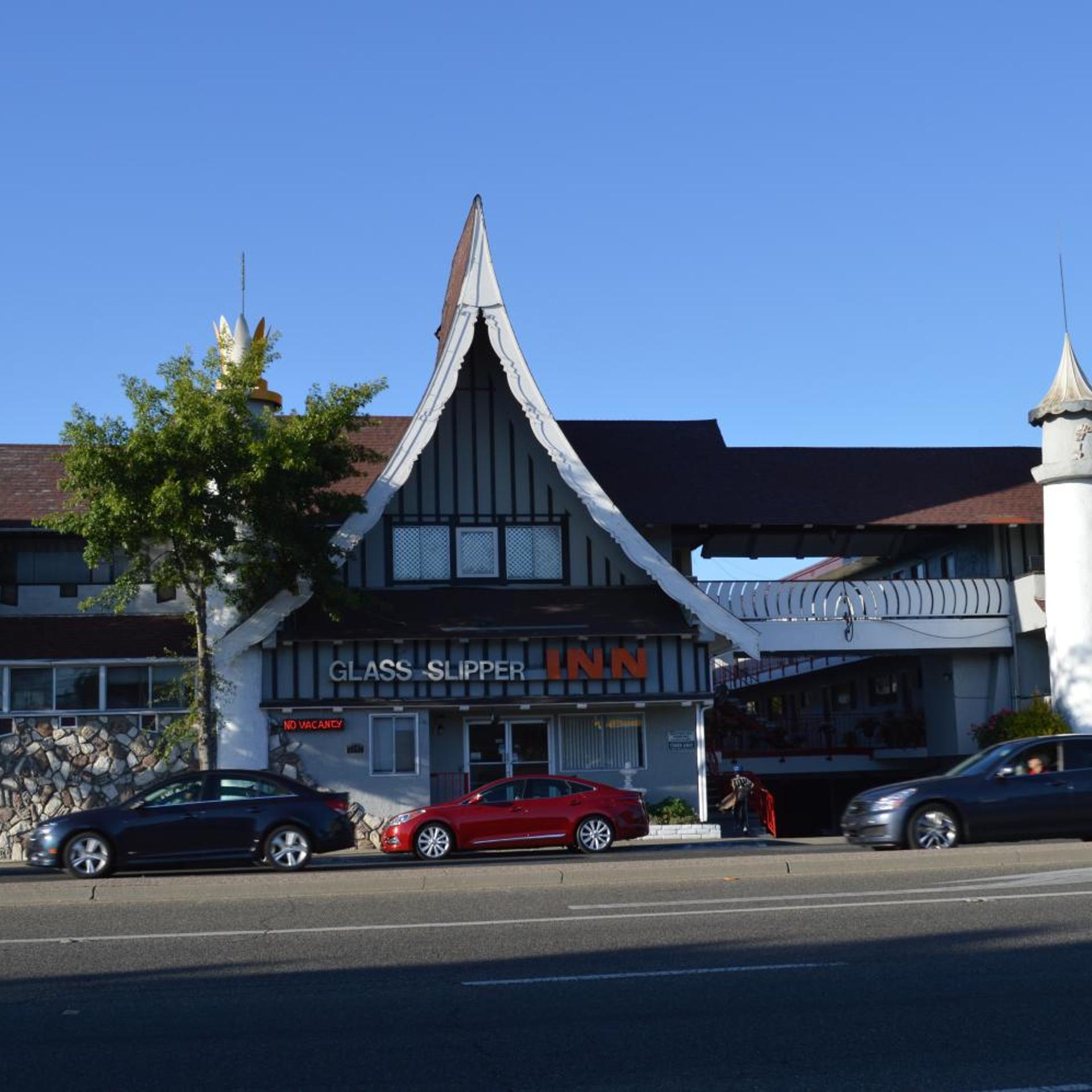 Glass Slipper Inn - Stanford Palo Alto 8/36