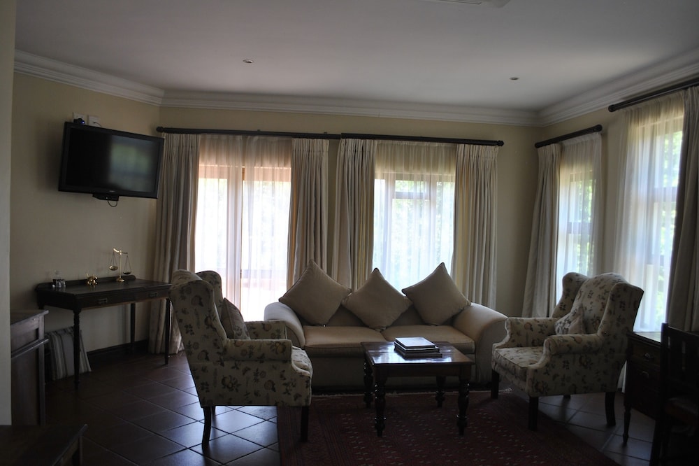 Budmarsh Country Lodge 29/55