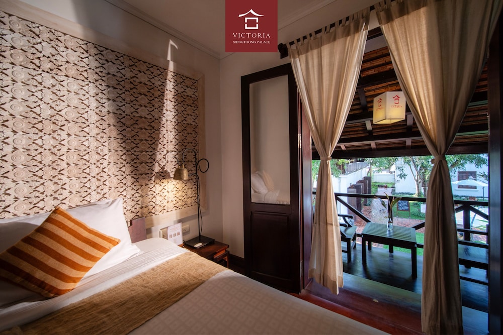 Victoria Xiengthong Palace 15/50