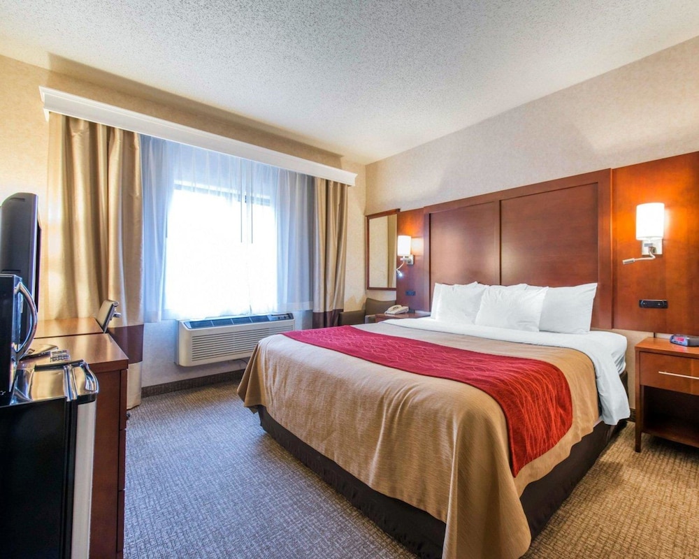 Comfort Inn North - Air Force Academy Area 7/23