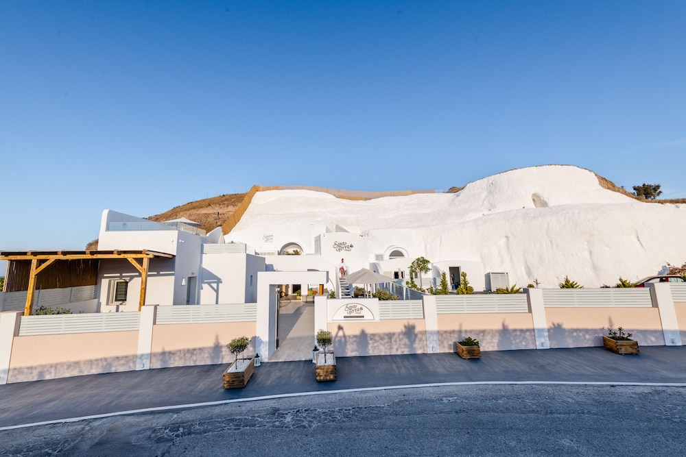 Santoterra Antigua Luxury Suites 34/50