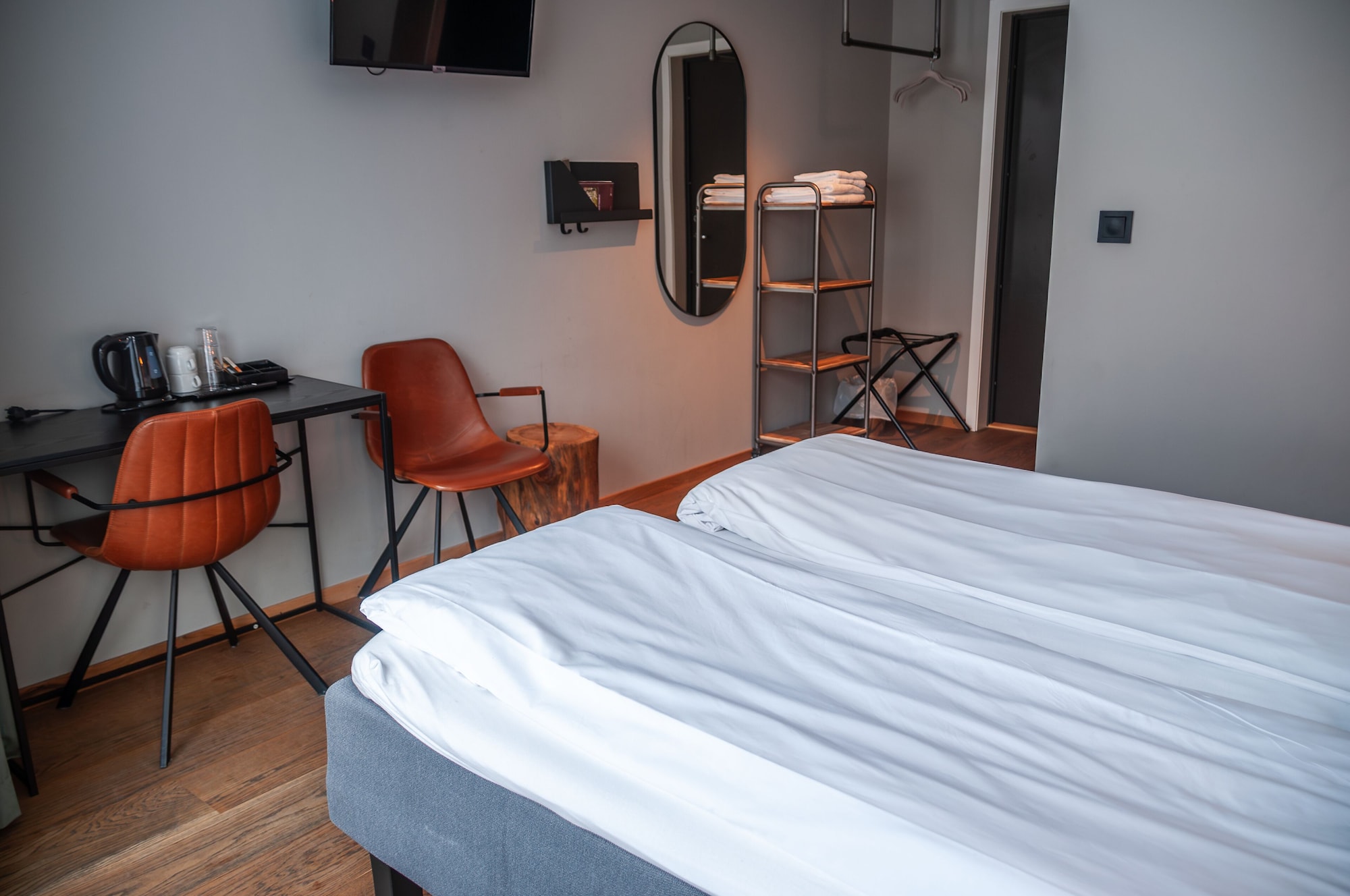 Plus, Double Bed