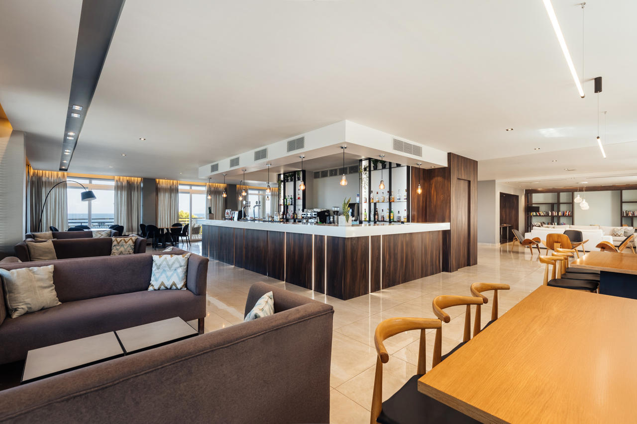 Alexandra Beach Resort & Spa 116/138
