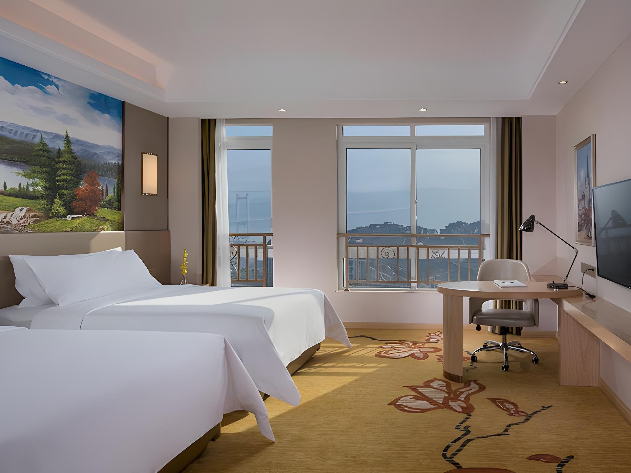 Vienna International Hotel (Chongqing Yufu Industrial Park) 25/42