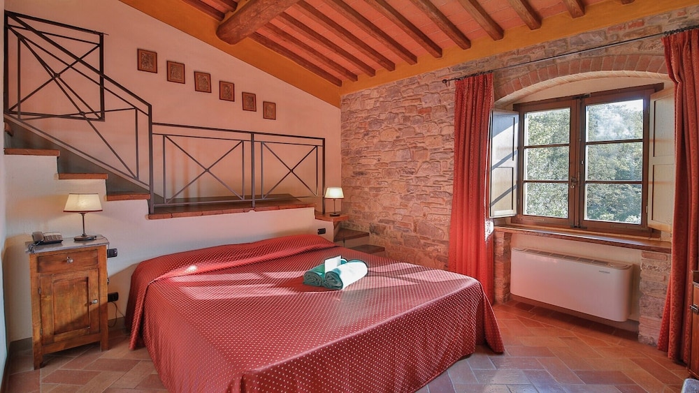 LE POZZE DI LECCHI HOTEL 5/31