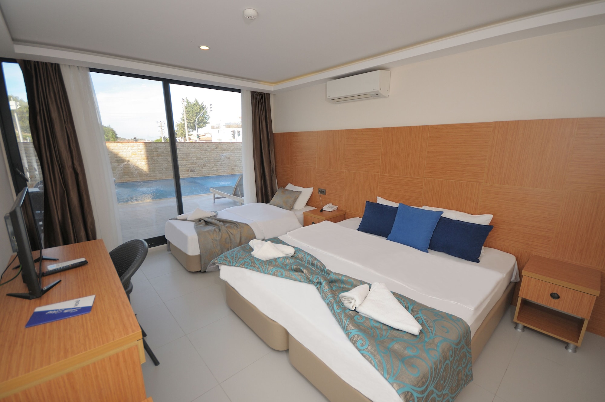 ECONOMY, TRIPLE, POOL VIEW, GROUND FLOOR