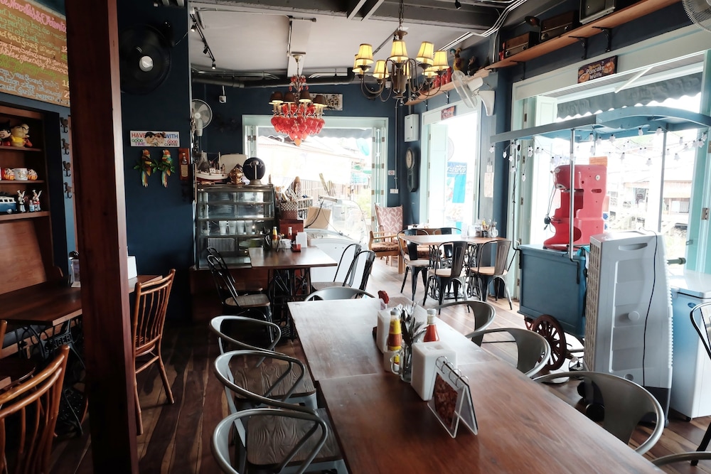 Roomquest Rimrabeang At Amphawa 35/56