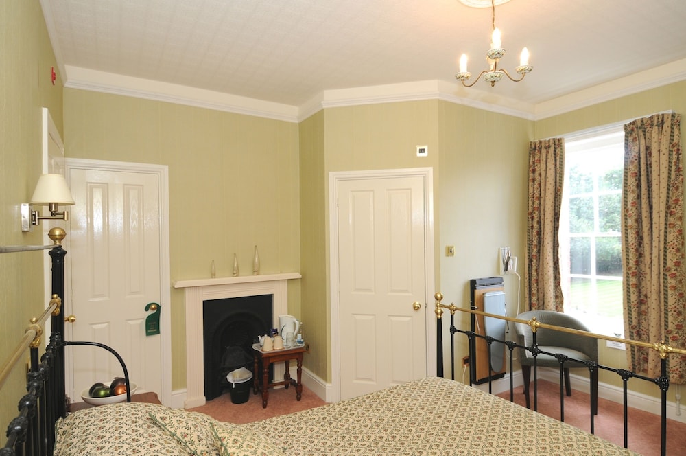 The Old Rectory 49/71