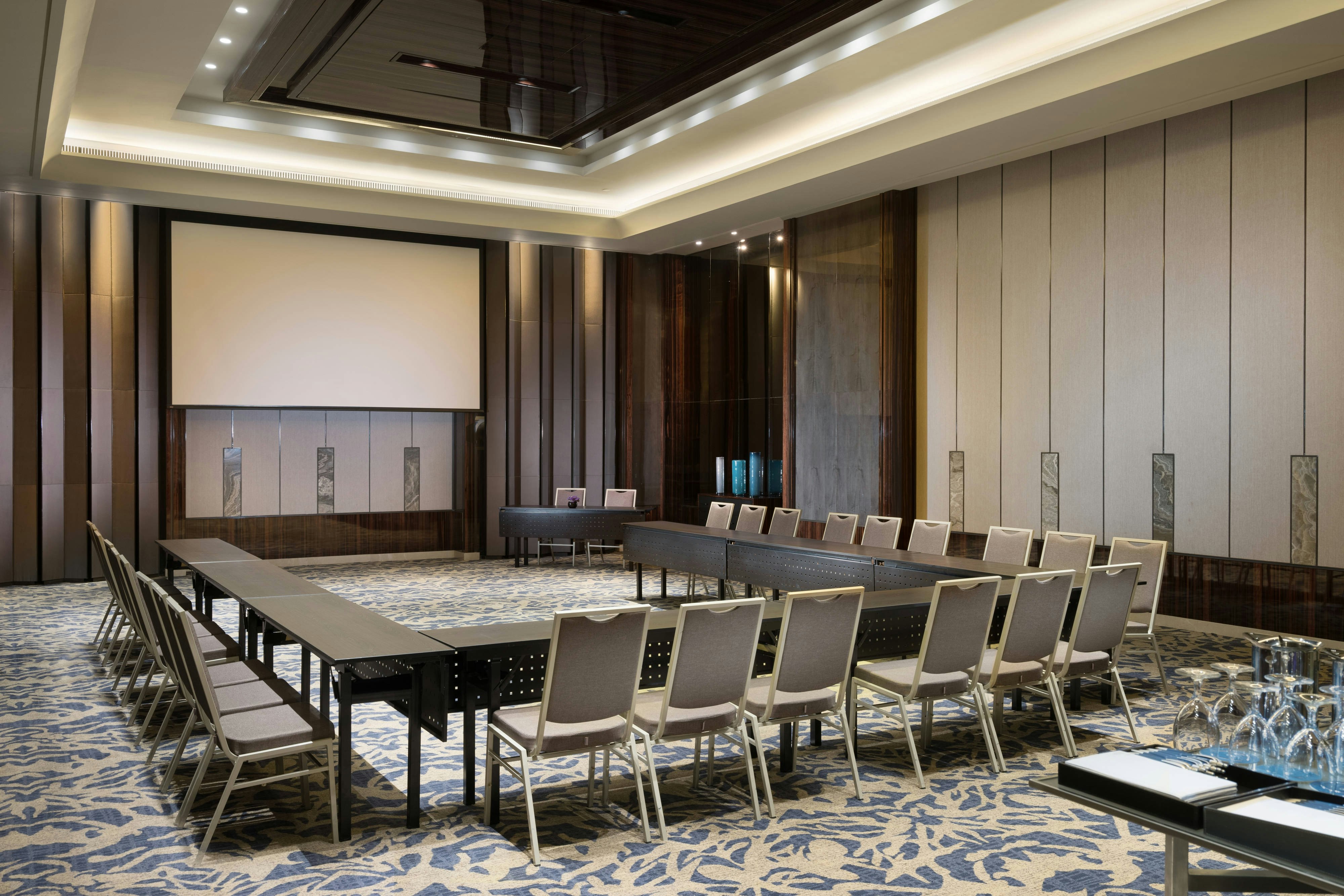 Sheraton Grand Jakarta Gandaria City Hotel 46/52