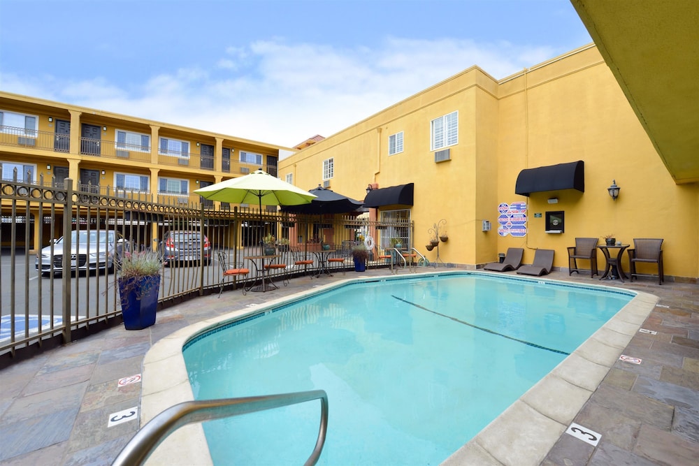 Napa Valley Hotel Suites 56/79